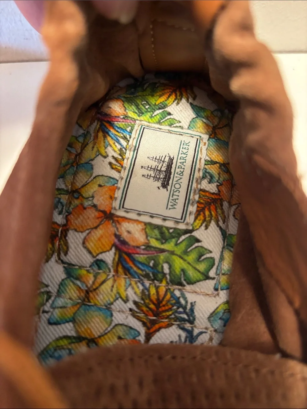 Watson & Parker stylish brown